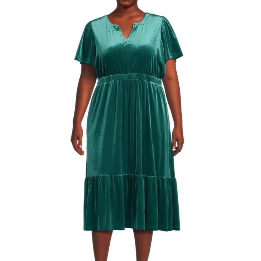 Terra & Sky Elegant Green Velvet Dress